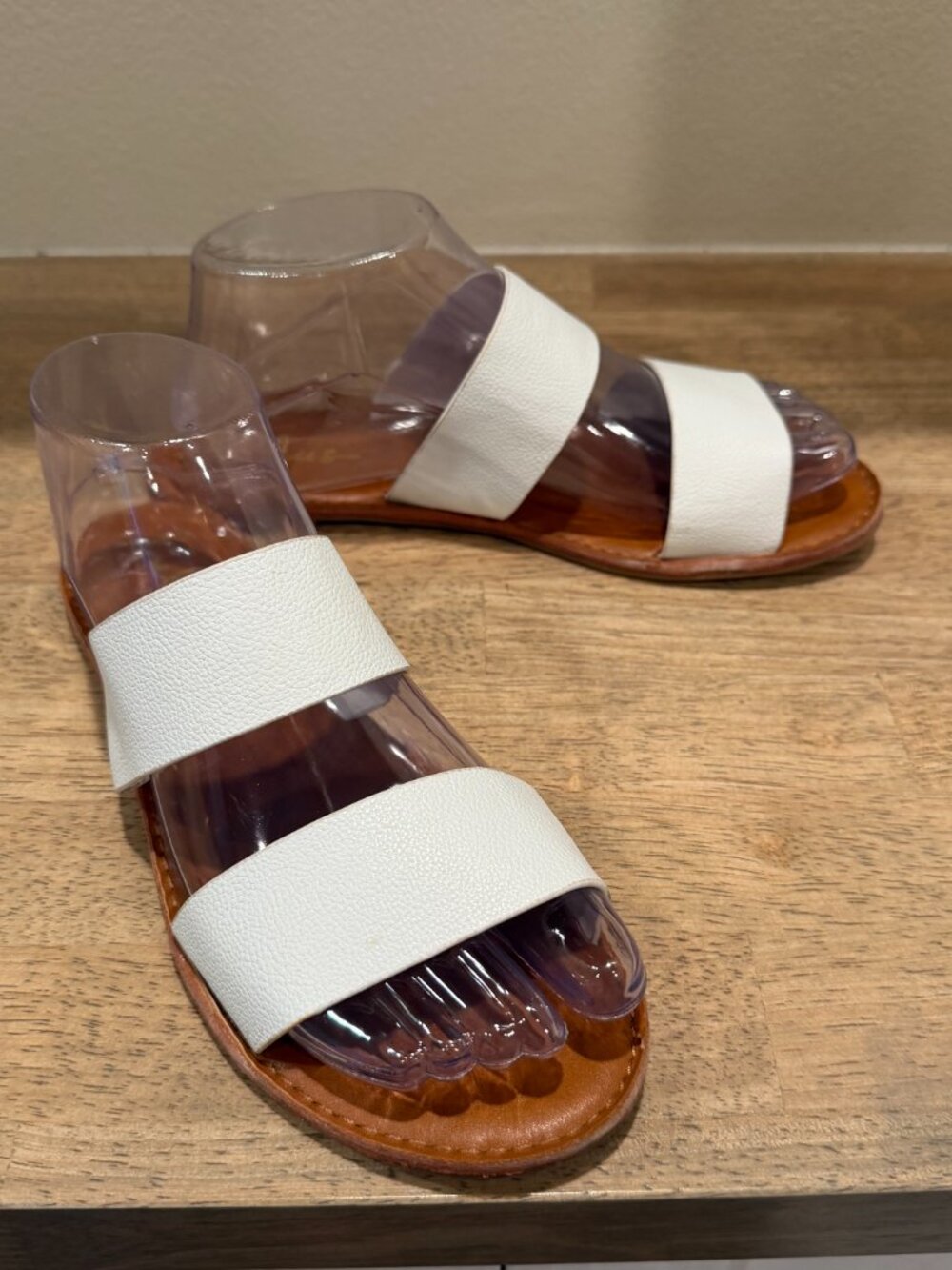 Lulus White Double Strap Slide Sandals Size 8 - Picture 3 of 7